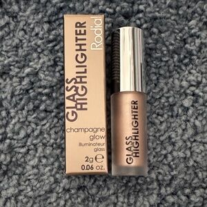 Rodial Glass Highlighter - Champagne Glow